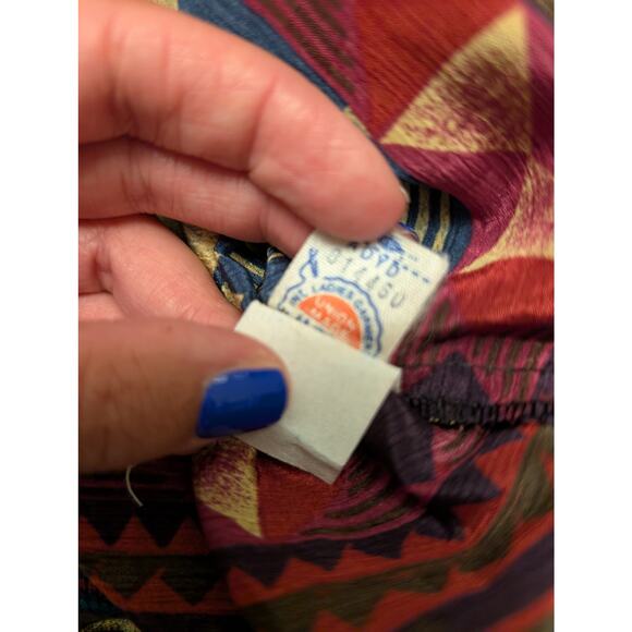 Vintage Ms Russ Union Made Geometric Tribal Print Top Collared Indie Boho Casual - Picture 5 of 6